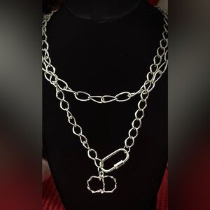 Elegant Silver Chain Necklace